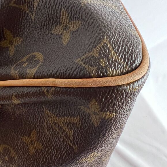 Louis Vuitton Speedy 30 Monogram Bag - Picture 14 of 16